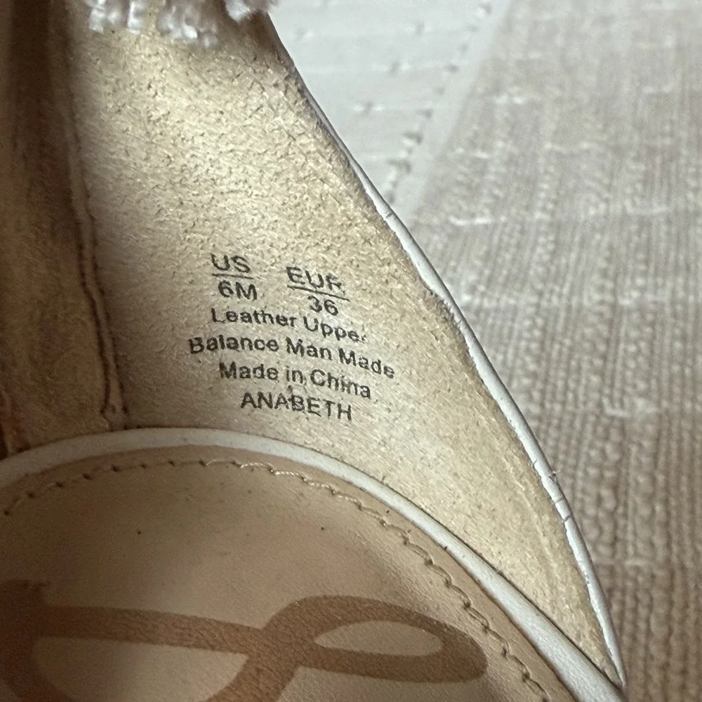 Women's Sam Edelman Anabeth Ivory print Sz‎ 6